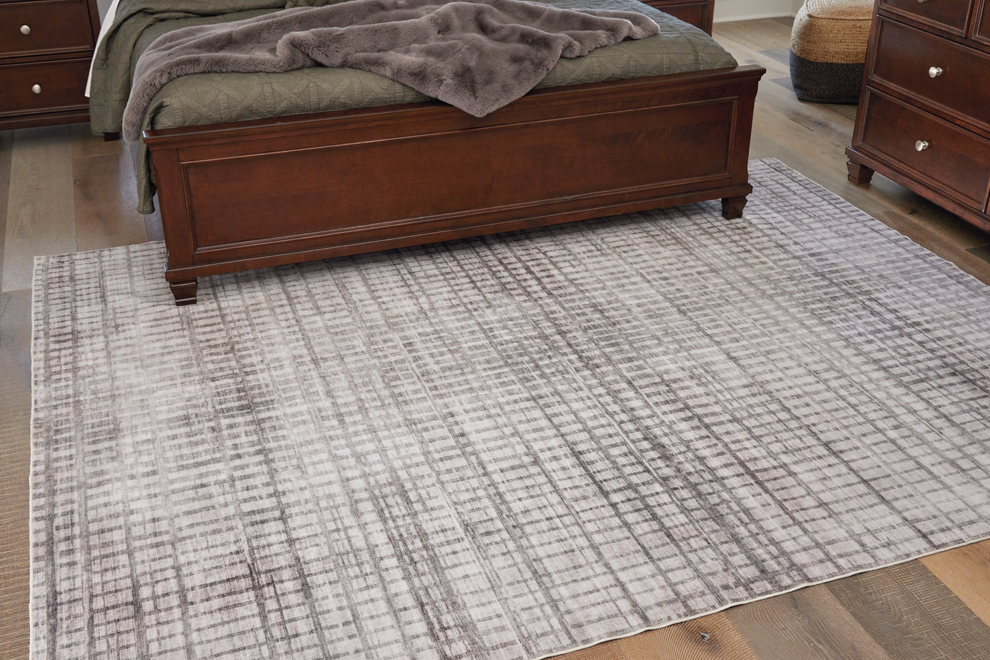 Ashley Express - Moorhill Washable Medium Rug